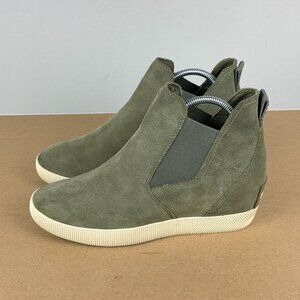 Sorel Out n About Wedge Bootie Womens 8 Green Suede Pull On Double Gore